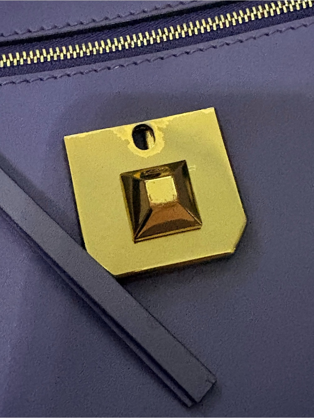 MCM Christina Satchel purple leather - Picture 12 of 14